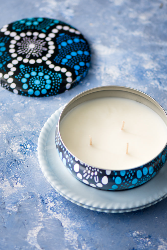 Scented candle Lemon Myrtle - Blue and White Artwork